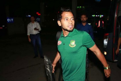 শঙ্কিত পরিবার, এ অবস্থায় পাকিস্তান যেতে পারি না: মুশফিক