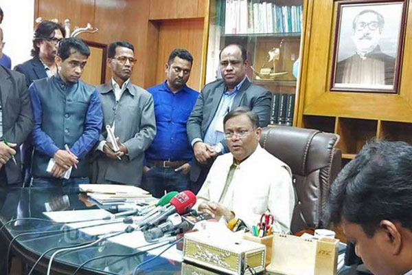 ‘সম্পাদকের গ্রেপ্তারি পরোয়ানার সঙ্গে গণমাধ্যমের স্বাধীনতার সম্পর্ক নেই’