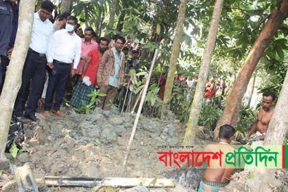 কোম্পানীগঞ্জে ৩ মাস ২৪ দিন পর ২ জনের লাশ উত্তোলন