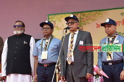 'জনগণকে ইতিবাচক দৃষ্টিভঙ্গি নিয়ে উন্নয়ন যাত্রায় সামিল হতে হবে'