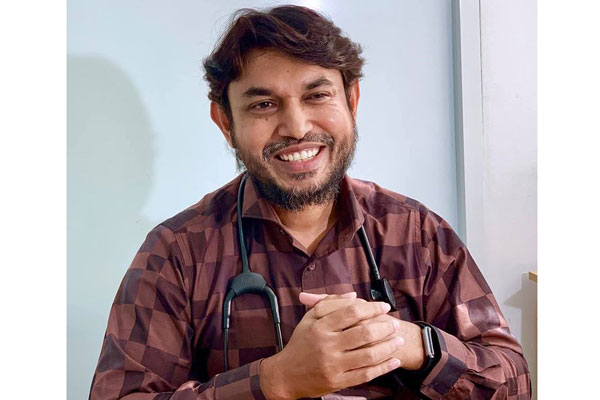 মাত্র ৫ মিনিটে পেটের মেদ কমাতে যা করবেন