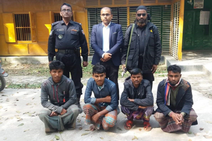 গলাচিপায় চার জেলেকে কারাদণ্ড