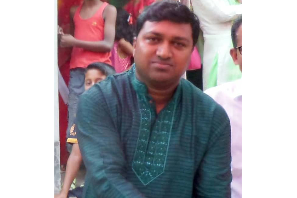 হারপিক পানে এমপি পুত্রের আত্মহত্যা 
