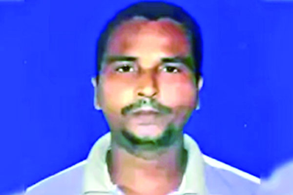 পুলিশের ভুলে জেলে চা দোকানি রফিকুল