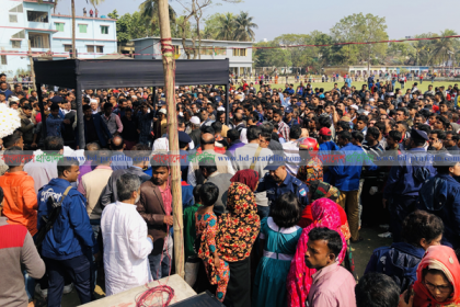 যশোরে সাবেক প্রতিমন্ত্রী ইসমাত আরা সাদেকের জানাজা সম্পন্ন