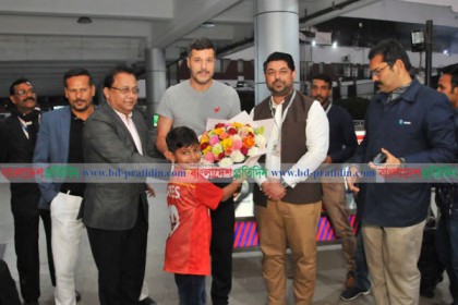 বাংলাদেশে এসে মুগ্ধ ব্রাজিলিয়ান তারকা ফুটবলার হুলিও সিজার