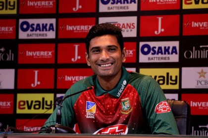 নিরাপত্তা নয়, মাহমুদউল্লাহর মূল লক্ষ্য পাকিস্তানকে হারানো