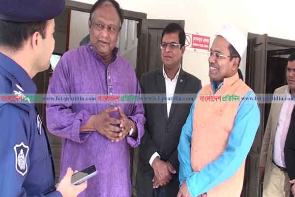 পিয়াজ উৎপাদন বৃদ্ধির নানা পরিকল্পনা গ্রহণ করছে সরকার: বাণিজ্য মন্ত্রী