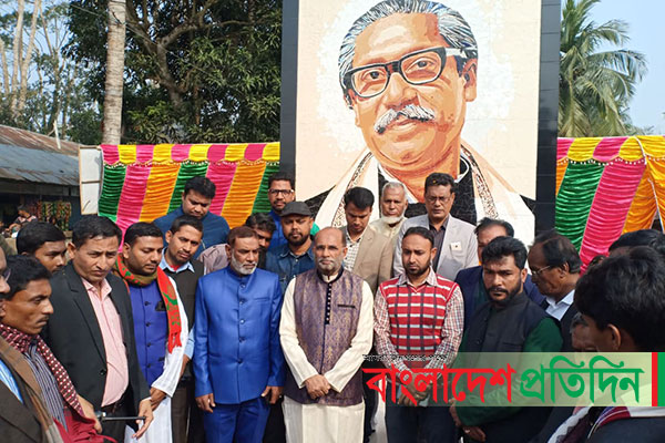 'কোনও সিপাহির বাঁশির হুইসেলে এদেশ স্বাধীন হয়নি'