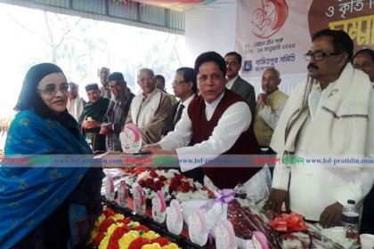 কিশোরগঞ্জে রত্নগর্ভা মা সম্মাননা