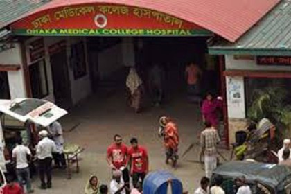 চলন্তিকা বস্তিতে অগ্নিকাণ্ডে দগ্ধ সেই তরুণীর ঢামেকে মৃত্যু 
