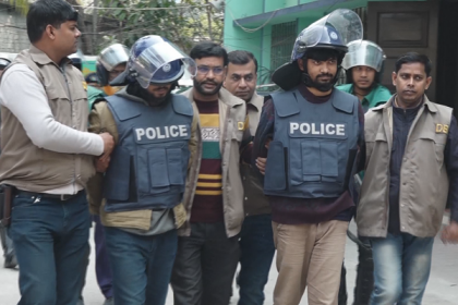 নব্য জেএমবি সন্দেহে খুলনা বিশ্ববিদ্যালয়ের দুই শিক্ষার্থী গ্রেফতার