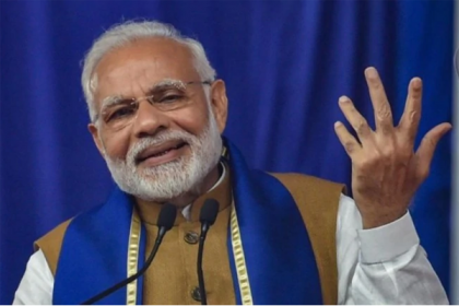 নিজের ‘চকচকে ত্বকের’ রহস্য ফাঁস করলেন মোদি!