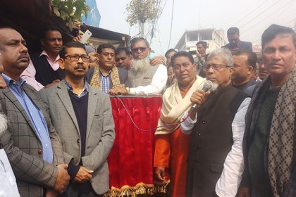 শরীয়তপুরে সড়কের উদ্বোধন
