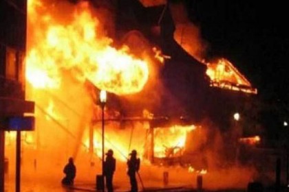 পাকিস্তানে কারখানায় ভয়াবহ বিস্ফোরণ, নিহত ১১