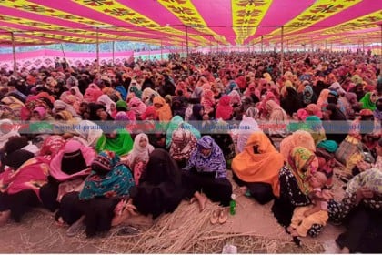 নাটোরে আখেরি মোনাজাতে শেষ হলো মহিলা ইজতেমা