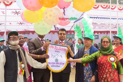 ব্রাহ্মণবাড়িয়ায় গভ. মডেল গার্লস স্কুলে বার্ষিক ক্রীড়া প্রতিযোগিতা অনুষ্ঠিত