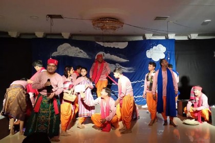 রিয়াদে মঞ্চায়িত হল নাটক ‘আমিনা সুন্দরী’