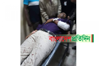 খুলনায় চিকিৎসককে ছুরিকাঘাত, হামলাকারী আটক