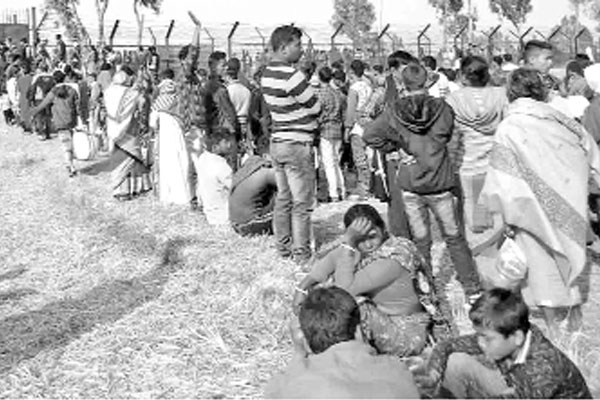 সীমান্তে দুই বাংলার মিলনমেলা