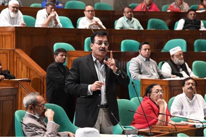 নির্বাচন পরিচালনায় ব্যর্থতার দায়ে সংসদে ইসির পদত্যাগ চাইল বিএনপি
