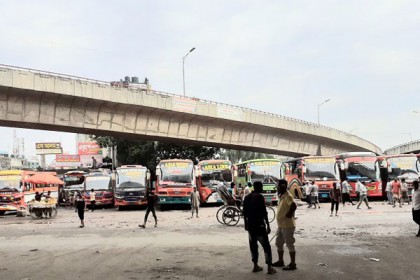 সায়েদাবাদে অচেতন অবস্থায় চীন ফেরত বাংলাদেশি উদ্ধার