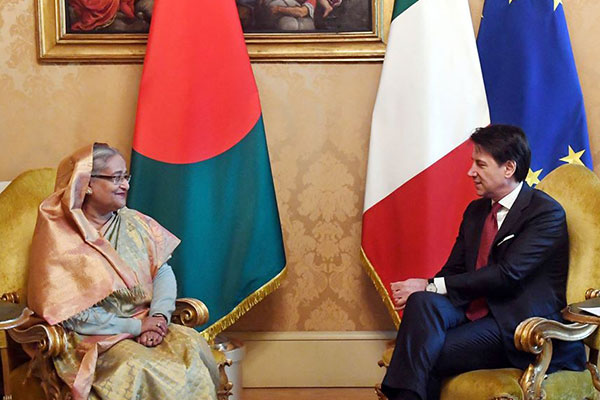 রোহিঙ্গাদের সহায়তায় আরও ১০ লাখ ইউরো দেয়ার প্রতিশ্রুতি ইতালির 