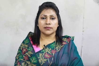 টিকিট কেটেও যুক্তরাষ্ট্র যাচ্ছেন না সেই ডেইজী সারোয়ার 