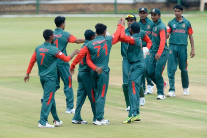 ইতিহাস গড়ে বিশ্বকাপ ক্রিকেটের ফাইনালে বাংলাদেশ