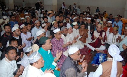 খালেদা জিয়ার কারাবন্দির দুই বছর পূর্তিতে বগুড়ায় বিএনপির দোয়া মাহফিল