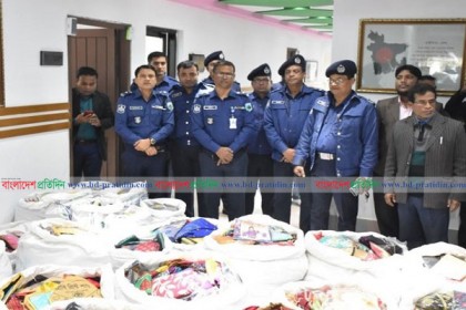 নাটোরে ডাকাতির ঘটনায় মালামালসহ ৩জন আটক