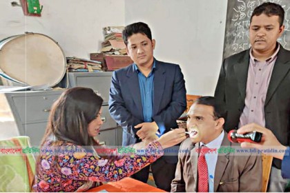 ১০ টাকায় স্কুলে স্বাস্থ্য সেবা