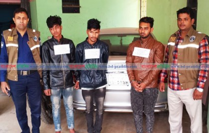 দুর্ঘটনা নয়, ছিনতাইকারীদের হাতেই খুন হয় সৈকত