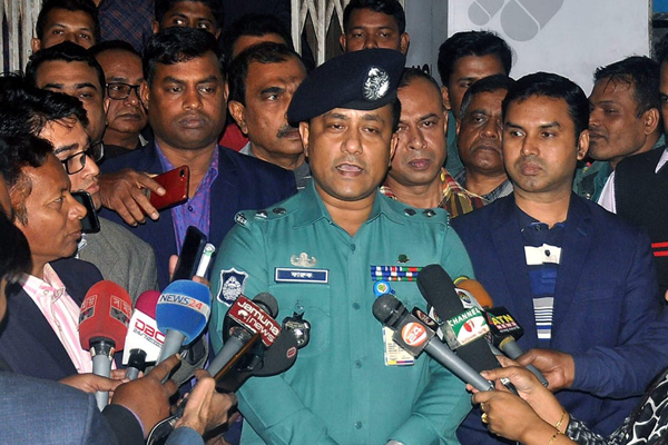 'ইউসিবিএল’র ভল্ট থেকে টাকা লুট হয়নি' 