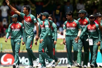 ভারতকে হারিয়ে বিশ্বকাপ জয় টাইগার যুবাদের