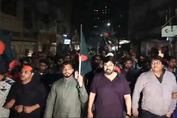 টাইগার যুবাদের বিজয়ে ইশরাকের নেতৃত্বে আনন্দ মিছিল 
