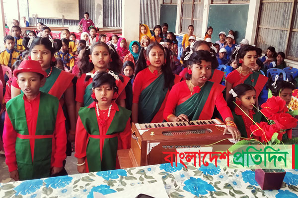মোরেলগঞ্জে জাতীয় সংগীত প্রতিযোগীতায় মডেল স্কুল চ্যাম্পিয়ন