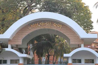 ঢাবির ছাত্রীহলের সামনে থেকে মানবভ্রূণ উদ্ধার