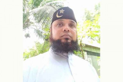 মাদারীপুরে পীরের কাণ্ড...