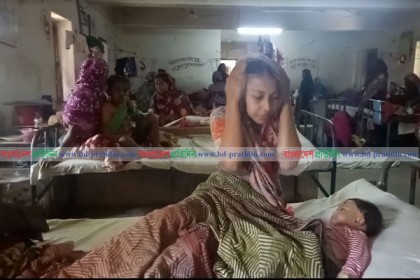 পটুয়াখালীতে বমি, পাতলা পায়খানা ও ঠান্ডাজনিত রোগের কবলে শিশুরা