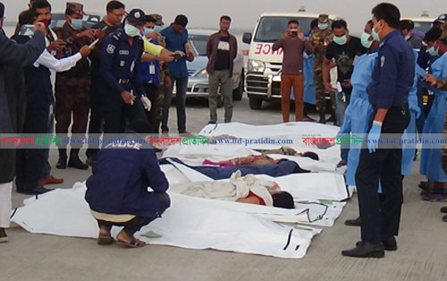 মালয়েশিয়াগামী ট্রলার ডুবি: ৯ রোহিঙ্গার লাশ হস্তান্তর