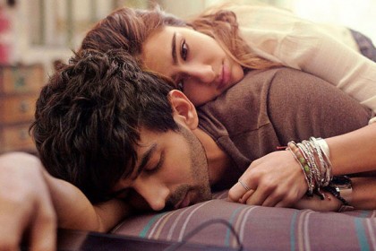 সারার ছবি থেকে আপত্তিকর দৃশ্য ও শব্দ বাদ