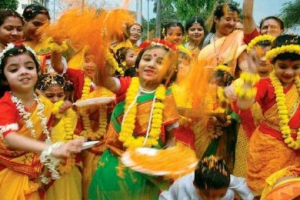 যে কারণে একদিন পিছিয়েছে বসন্ত উৎসব