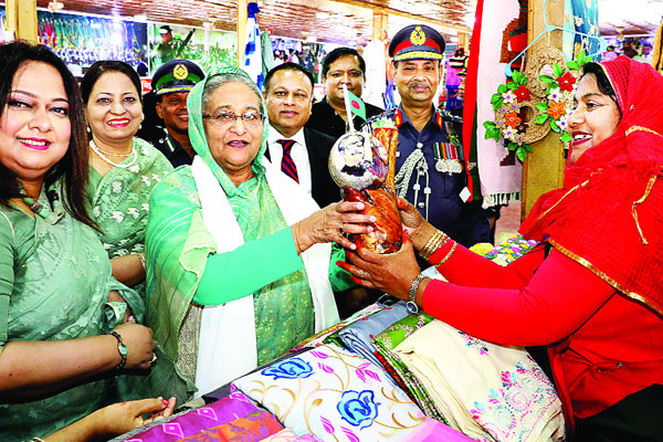 জঙ্গিবাদ সন্ত্রাস দমনে আনসারদের ভূমিকা রাখার আহ্বান প্রধানমন্ত্রীর