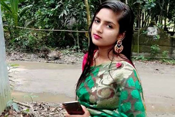বিয়ে না করলে নগ্ন ছবি ছড়িয়ে দেয়ার হুমকি, ছাত্রীর আত্মহত্যা