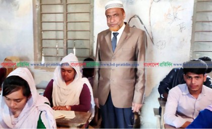 মাকে চিরনিদ্রায় রেখে পরীক্ষা কেন্দ্রে মেয়ে