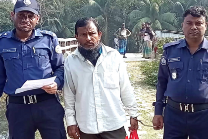 কলাপাড়ায় খাল ভরাট করায় কারাদণ্ড