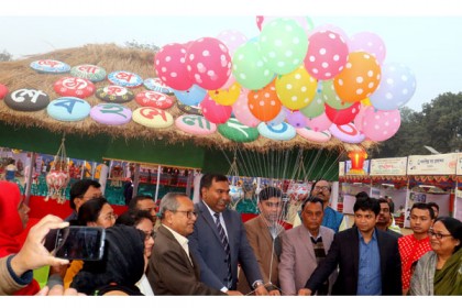 মুজিববর্ষে ঠাকুরগাঁওয়ে বইমেলার উদ্বোধন