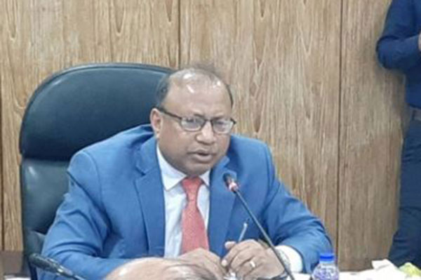 ডেঙ্গু নিয়ন্ত্রণে মশা মারার যথেষ্ট ওষুধ মজুত আছে: তাজুল ইসলাম
