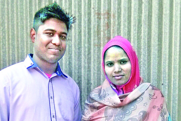 প্রেমের টানে নেপালি তরুণী টাঙ্গাইলে